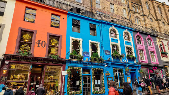 Shadows of Old Town [Outdoor]