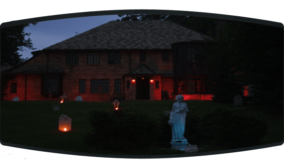 Demon House - Christmas Haunt