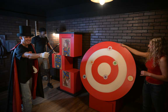 Master Illusionist's Parlor