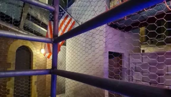 L'évasion De Prison [The Prison Escape]