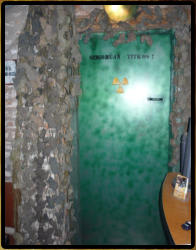 Katonai Bázis [Military Base]