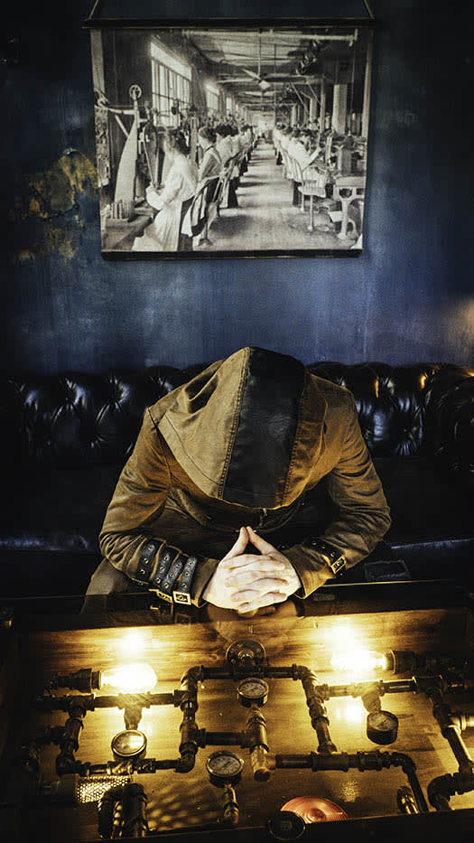 Les Secrets de l'Empire Maritime [Secrets of a Shipping Empire] [Outdoor]