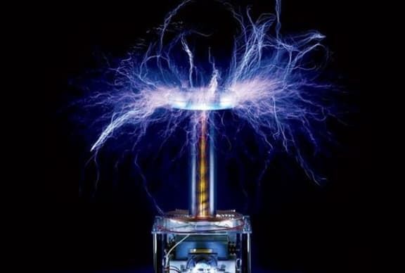 Master Of Lightning