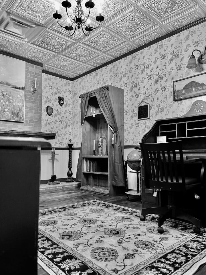 Main image for Conquer the Paradox