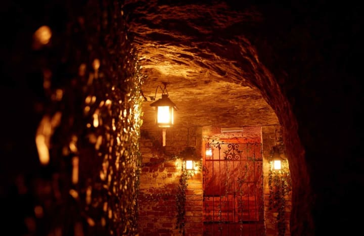 Main image for Cave Escape