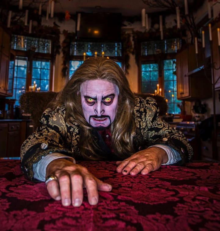 Main image for RavenHearse Manor