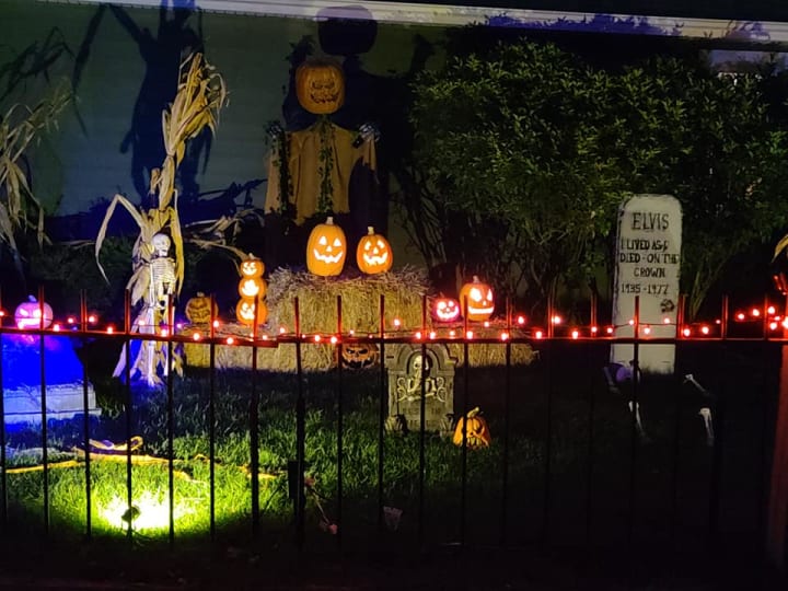 Main image for Creepin' on Carlos Dr.