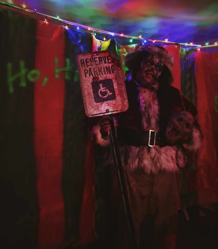 Main image for Dark Chambers Haunted Attraction