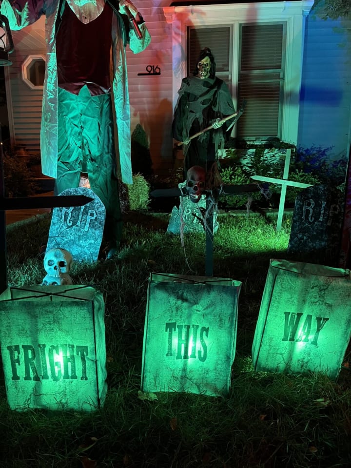 Main image for Chicago Lost Souls Cemetery