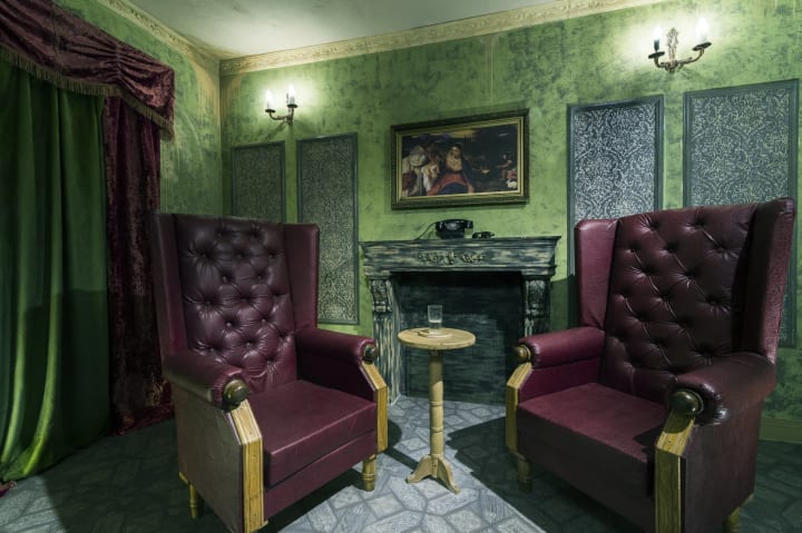 Main image for Замкнені / Взаперти / Locked