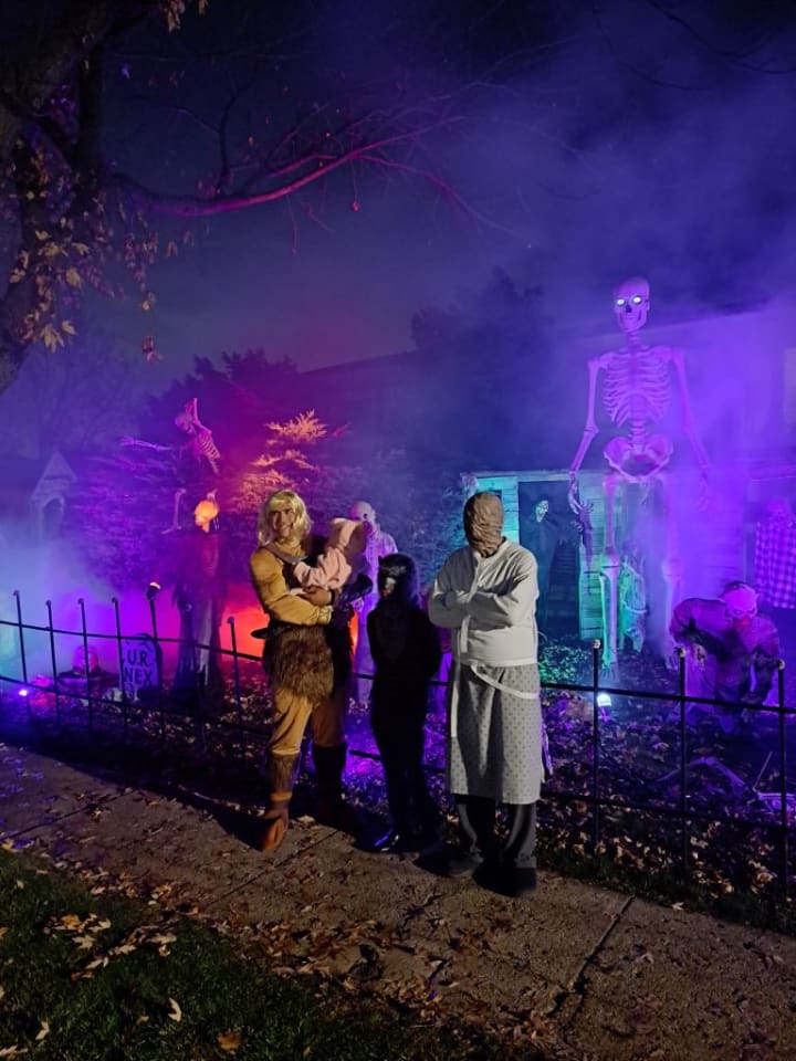 Main image for Mendez Manor