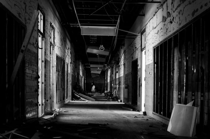 Main image for Escape010