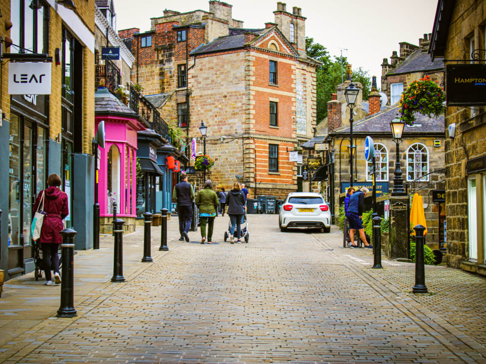 A Peek Into The Past [Outdoor]