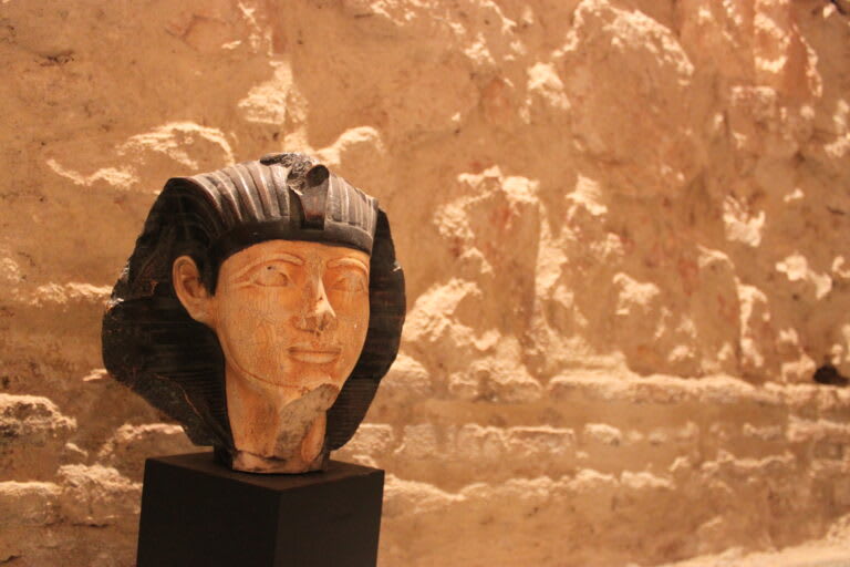 La Tumba Perdida [The Lost Tomb]