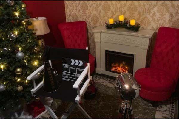 Lights, Camera...Christmas!!