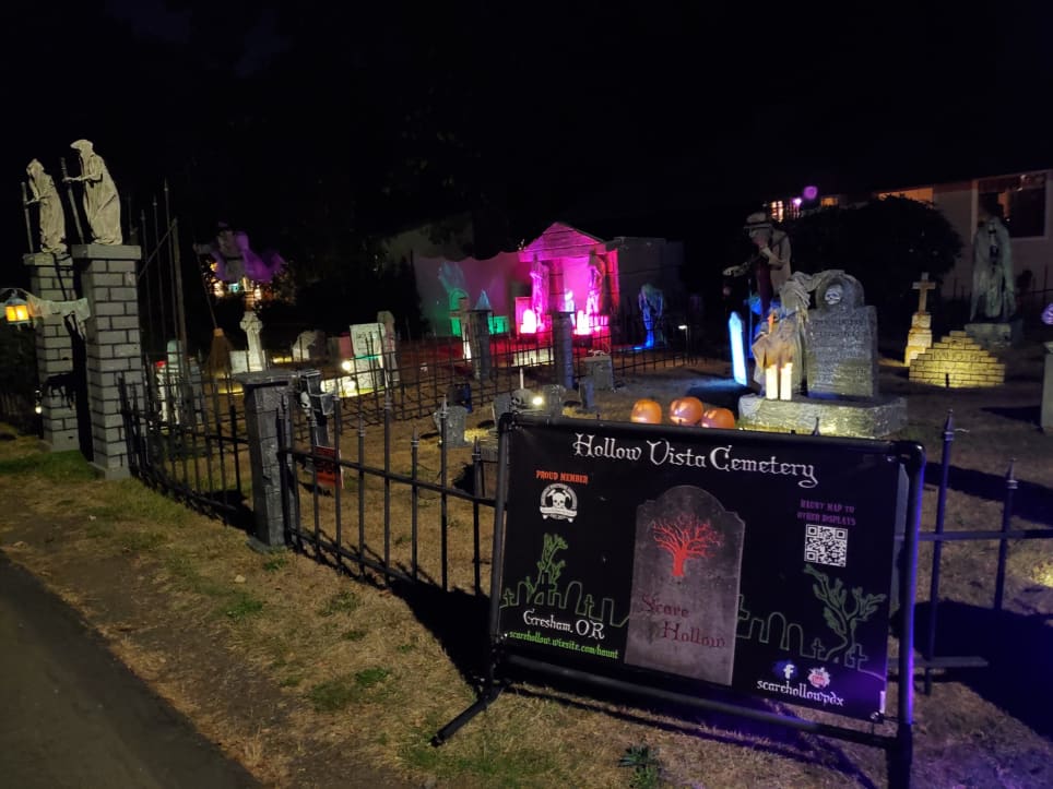 East Hollow Cemetery