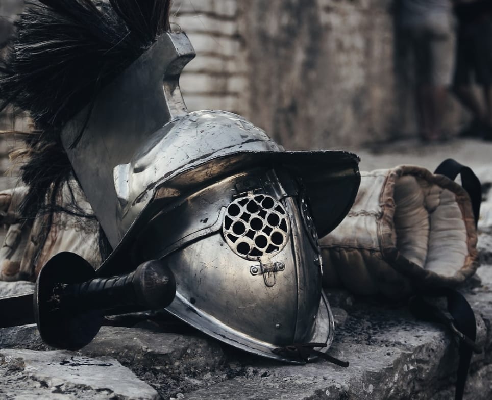 A La Conquête Du Trône De Fer [Conquering The Iron Throne]