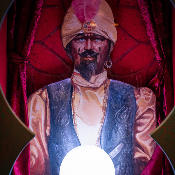 Zoltar Spreekt [Zoltar Speaks]