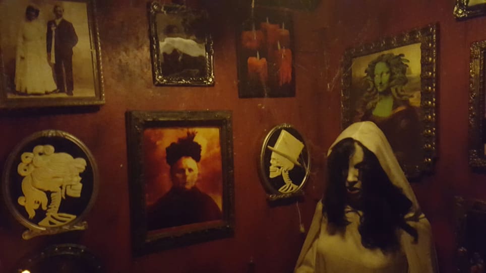 Horror Theater Haunted House