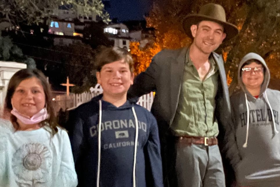 Ghost Bus Tour. Haunted History. Old Town, Sherman Heights, Gaslamp.