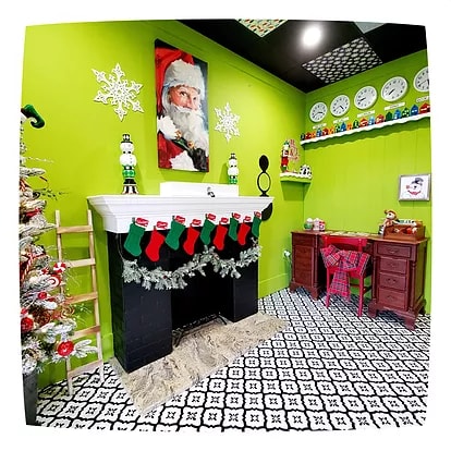 Missing Bitzy: The Mystery of the Elfin Selfie