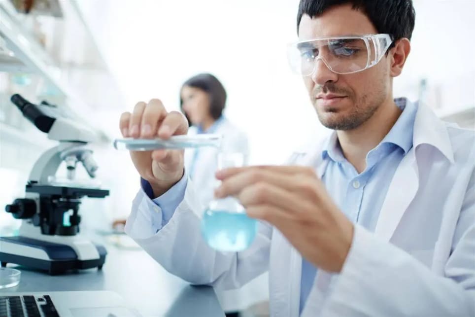 Tödlicher Virus [Deadly Virus]