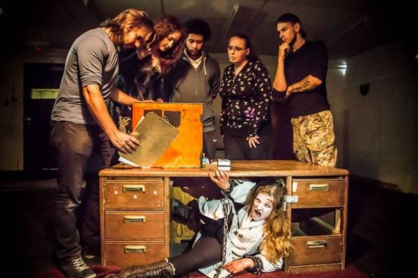 Trapped in a Room With Zombie