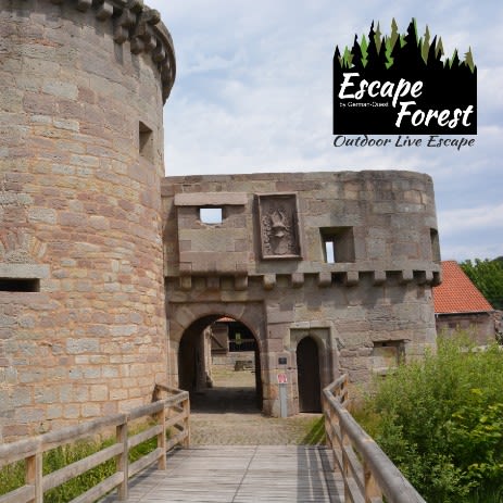 Das Geheimnis der Wasserburg Friedewald [The Secret of the Moated Castle Friedewald] [Outdoor]