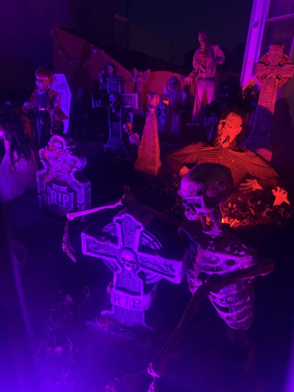 Raven Hills Cemetery