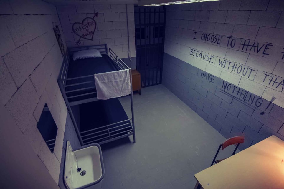 Pobeg Iz Zapora Celica 1 [Prison Break Cell 1]