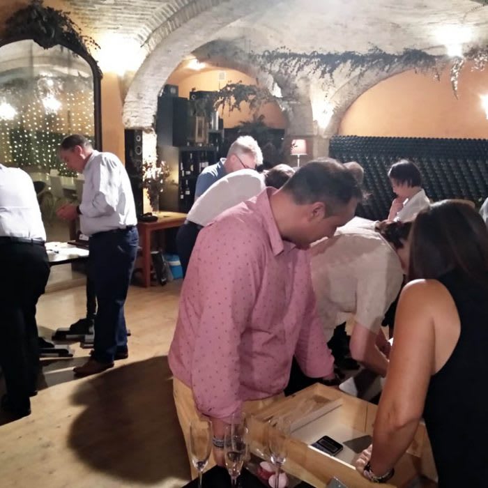 La Cata [The Tasting]