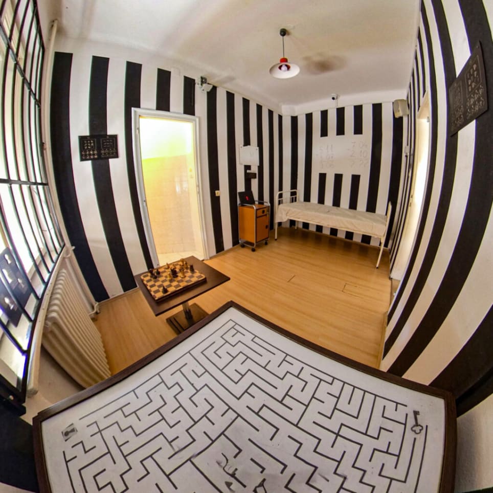 Zatvorenik [The Prisoner]