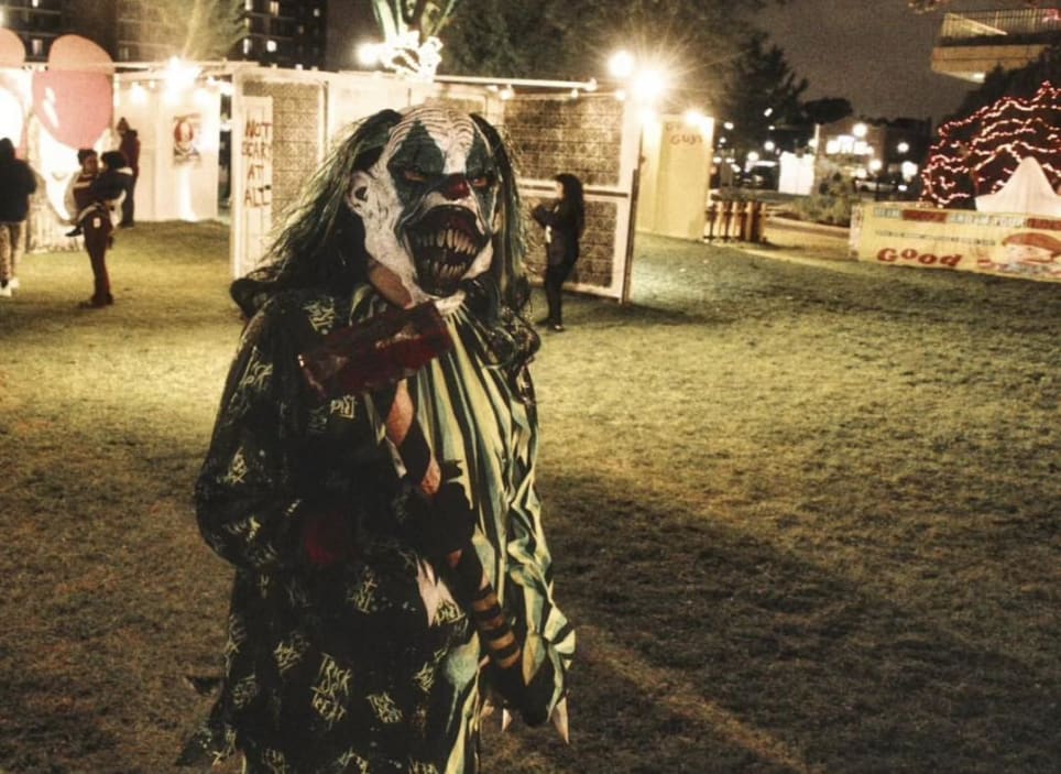 Wilkes Family Halloween Display