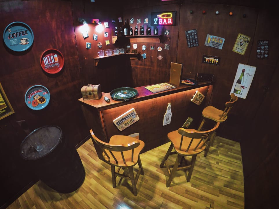 The Pub: A Puzzle Psychopath's Trap