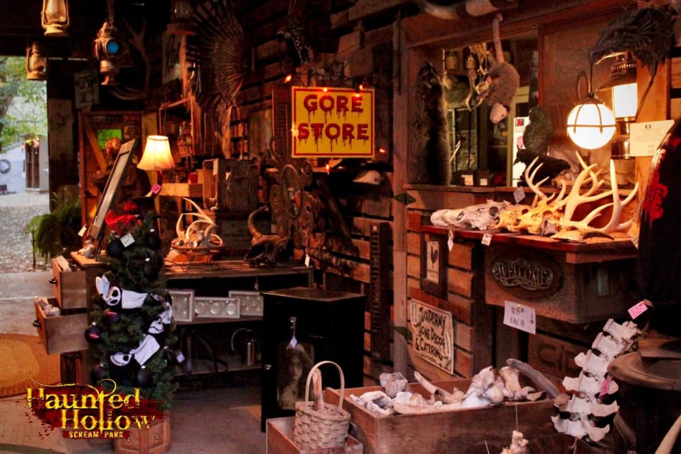 Haunted Hollow 25th Anniversary [Season 2023]