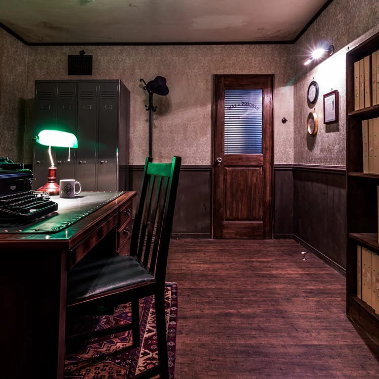 欲望のダイヤモンド [The Dame & the Diamond] Version 2