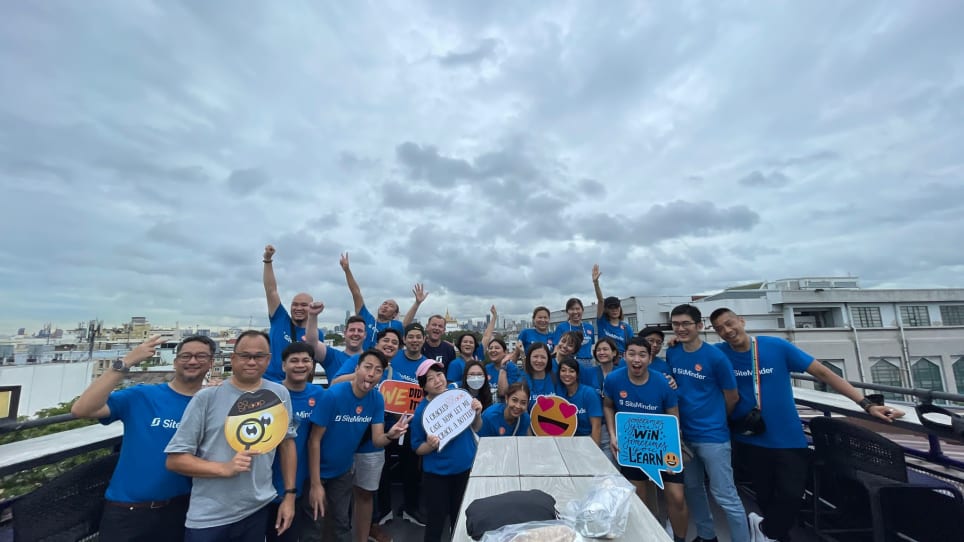 Golden Mountain Eclipse [Outdoor]