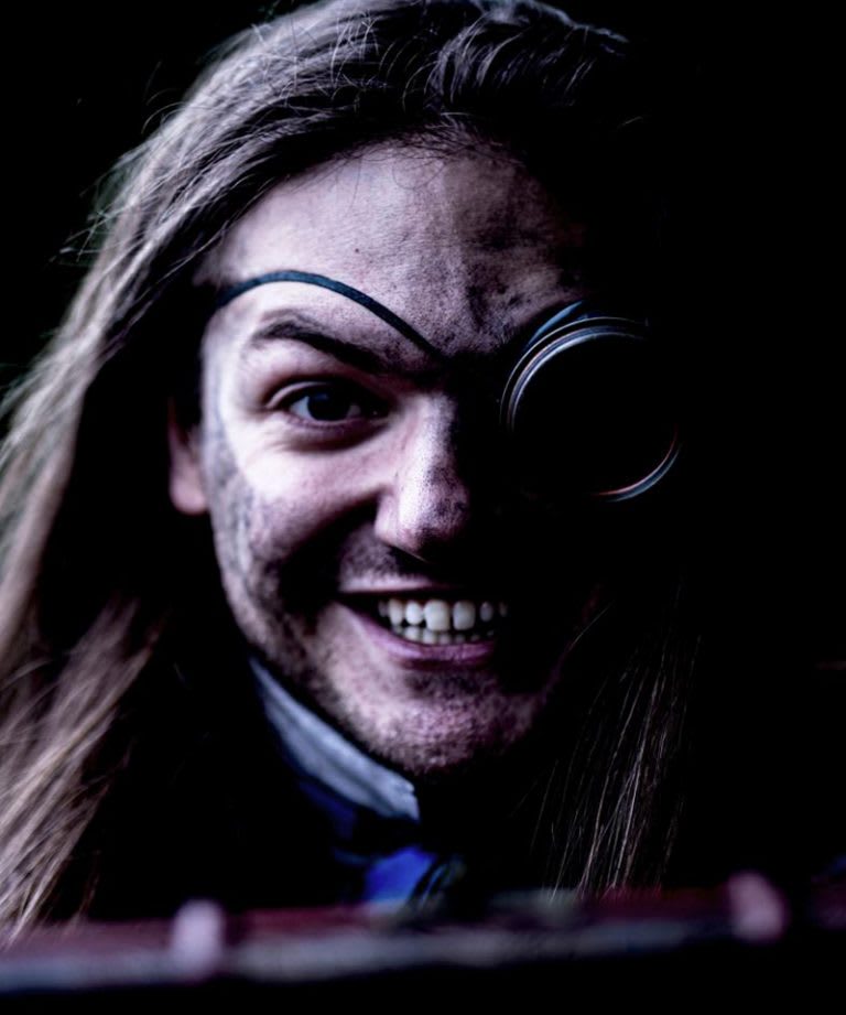 Professor Schnitzel: On The Hunt For The Gold Coin!