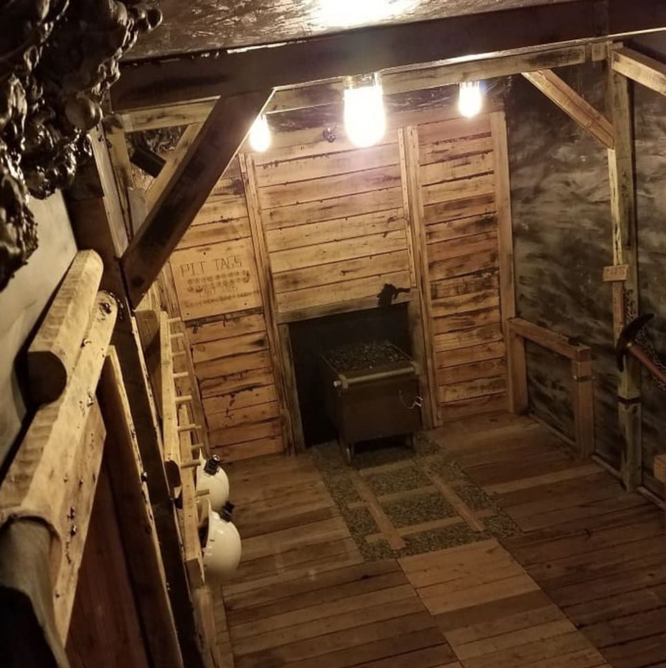 Centralia Mineshaft Room