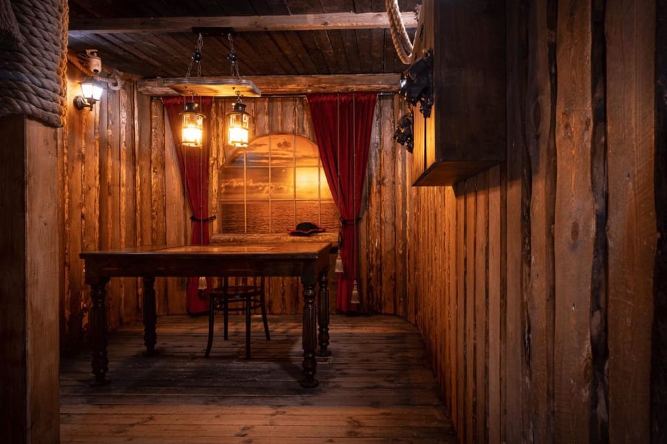 Kuolleen miehen saari [Dead Man’s Island]