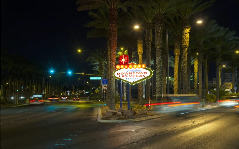 Ghosts of Las Vegas: The Death of the Rich and the Famous [Outdoor]