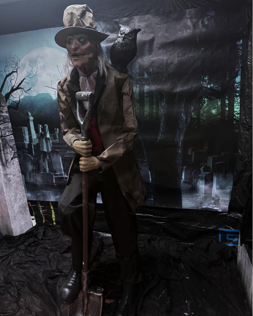 Haunted Hollow House