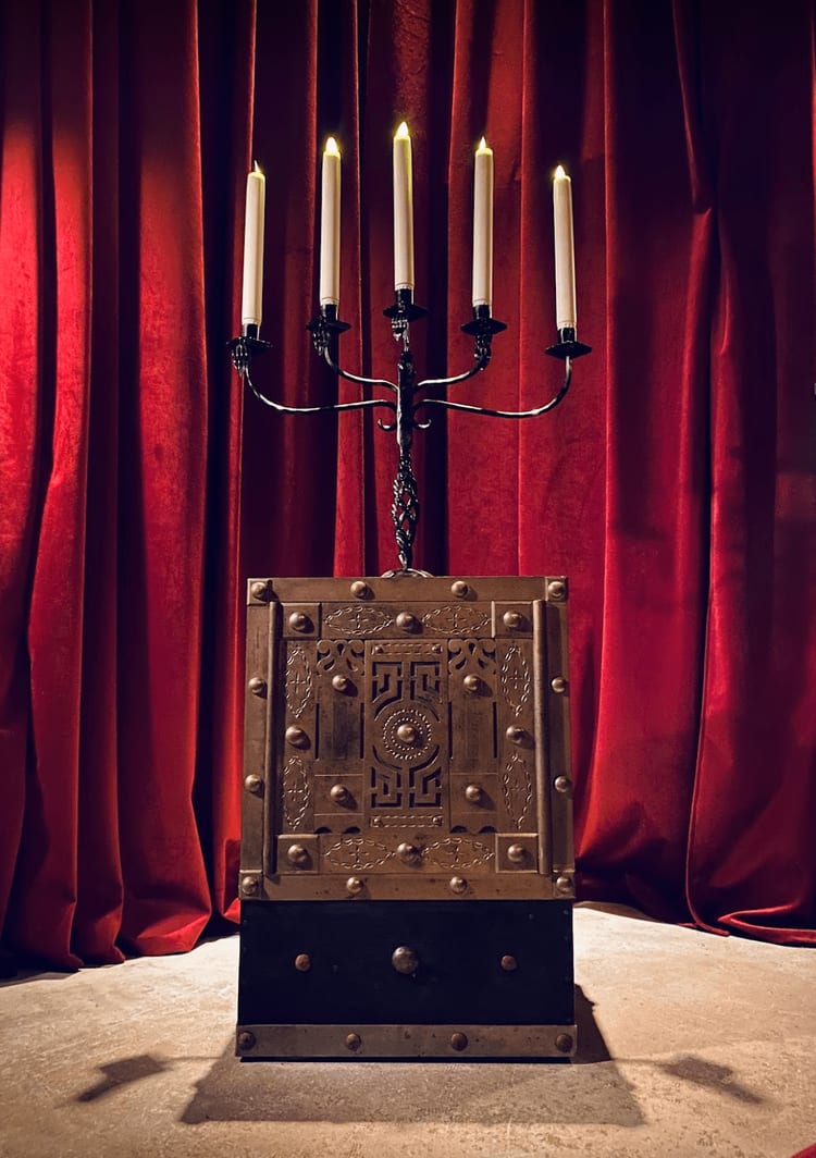 Den Osynlige Alkemisten [The Invisible Alchemist]