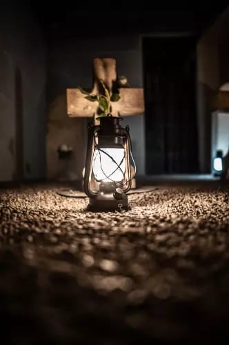 Les Derniers Templiers [The Last Templars]