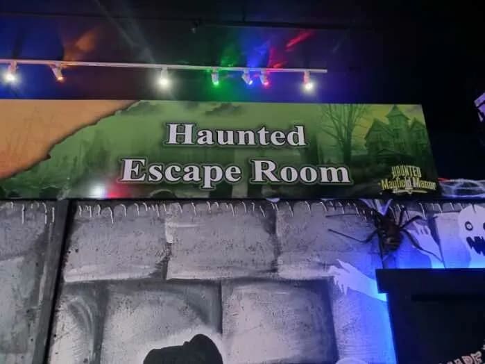 Mayfield Manor Escape Room