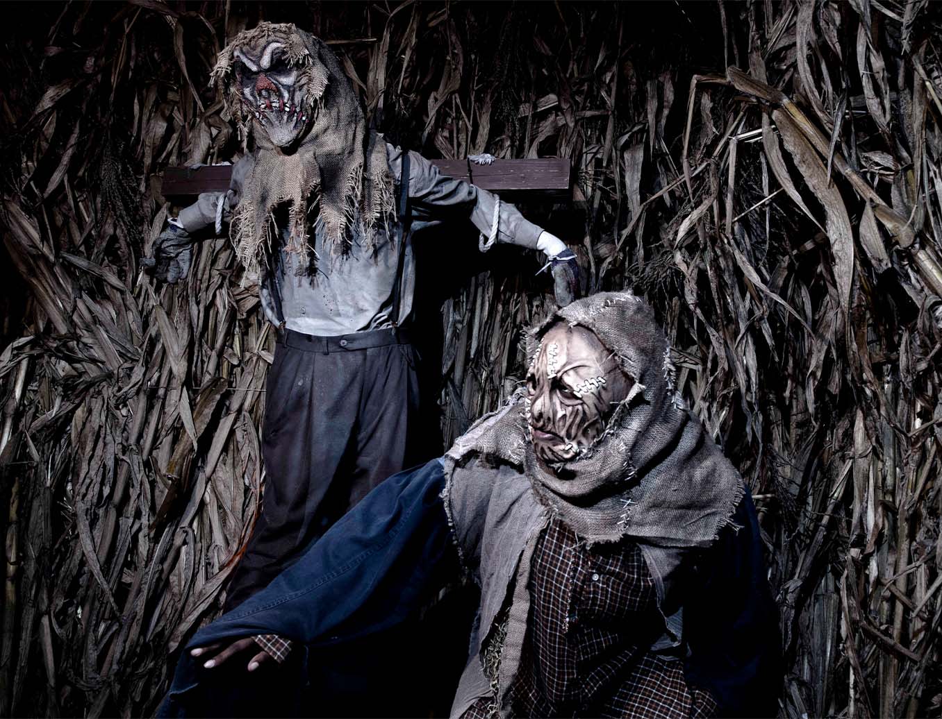 Cornered Haunted Attraction Kings Island Halloween Haunt Park cornered-haunted-attraction-kings-island-halloween-haunt-park