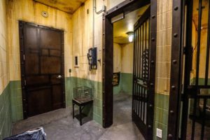 Escape Room The Game – Prison Break – Breaking Out of a Habit