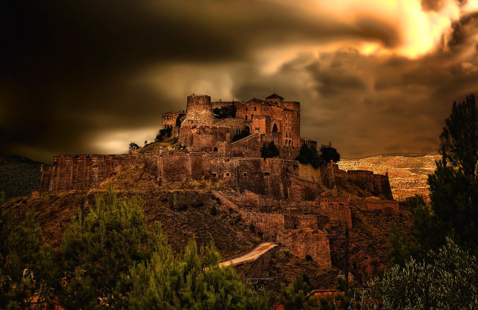El Secuestro de la Duquesa de Cardona [Outdoor]