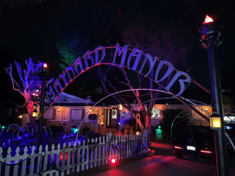 Maynard Manor