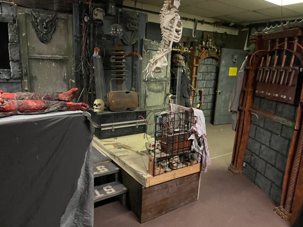 A Spooky Night of Fun - Horror Theater